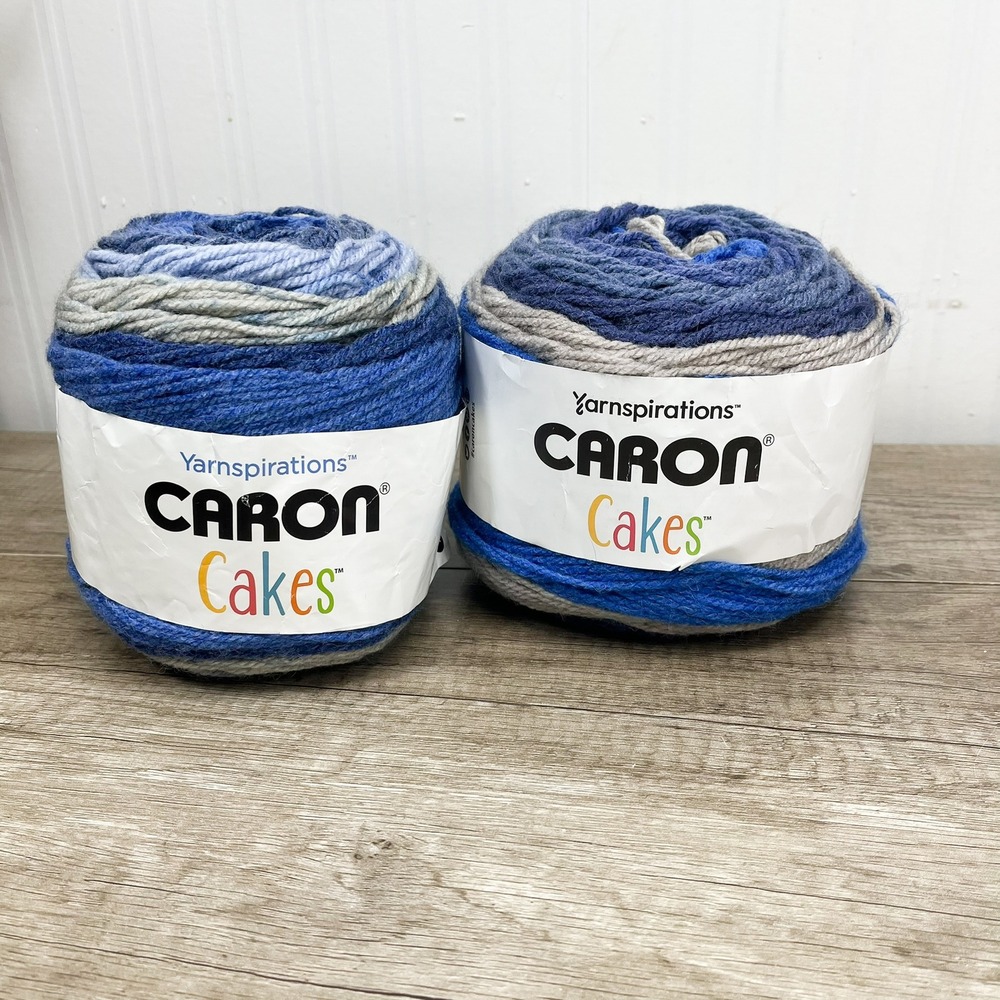 Caron Cakes Yarn Blueberry Muffin Blue Grey Wool Blend 7.1oz 200g Lot of 2